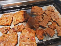 -阪尚皇·原切牛排·烤肉火锅自助(北京路店)