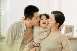 点击看大图 -专注孕妇照亲子照·纪田摄影