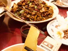 -米二红烧兔(华阳店)