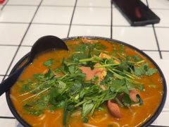 -肥汁米蘭香港米线(长宁来福士店)