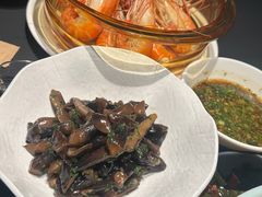 -铜锣湾·有麝自然香(渝北财富中心店)