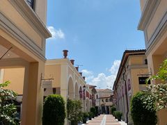 -佛罗伦萨小镇广佛名品奥特莱斯(疏港路店)