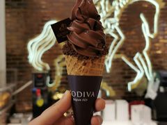 黑巧克力蛋筒-GODIVA(月星环球港店)