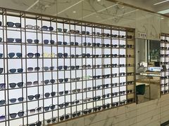 -世纪大明眼镜·林德伯格·蔡司官方授权店(武昌旗舰店)