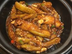 咸鱼鸡粒茄子煲-玉兰苑一等茶餐厅