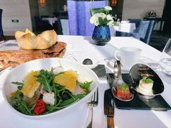 芝麻菜沙拉-AZUR聚(香格里拉饭店)