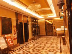 -钱柜音乐会所(罗湖店)