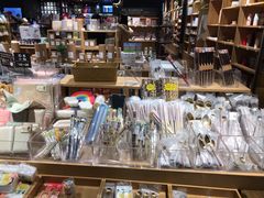 -九木杂物社(恒隆广场店)