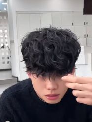 -绅仕門男士理发馆