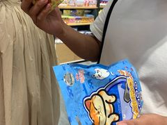 -泡泡玛特POPMART(武汉天地壹方店)