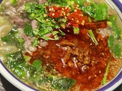 -云阿蛮云南生烫牛肉米线(奉贤路店)