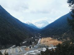 -亚拉雪山风景区