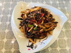 -小厨子私房菜·云南美食店