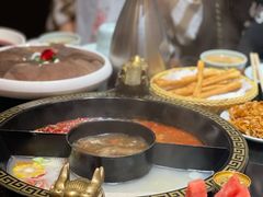 -重庆德庄火锅(体育中心店)