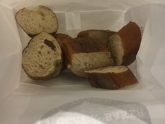 碱水面包-WHEAT&BAKER-麥(凯德来福士店)