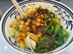-秦香陕西食府(华贸天地店)