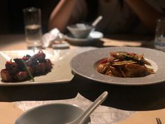 -穹六人间 people 6(岳阳路店)
