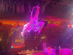 -喜鹊音乐酒馆(西街店)