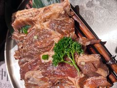-草家酱蟹炭火烤肉店(珲春南路一店)
