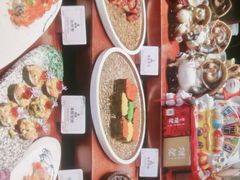-雍容荟帝王蟹活龙虾展台自助(IFS黑金店)