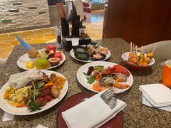-怡咖啡海鲜自助餐厅(浦东香格里拉店)