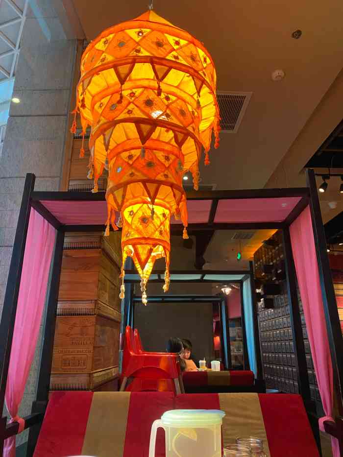 中8楼风尚云南菜(颐堤港店)-"老顾客了,菜量不大,很多菜都很好吃.