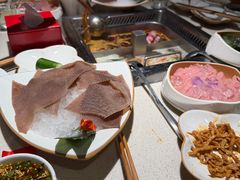 -海底捞火锅鲜切牛肉主题店(长寿路店)