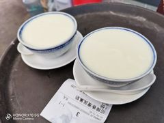 -周大娘牛乳(旧寨古村总店)