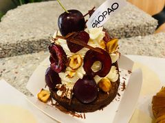 车厘子蛋糕-PAOPAO Bakery&Café(港汇店)