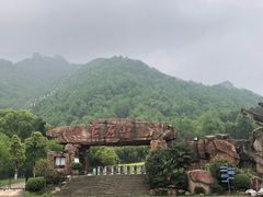 -巨石山景区