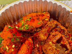 -凤凰路何眼镜香辣蟹(花果园店)