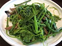 丝瓜秧拌黑腐竹-都一处烧麦馆(前门店)