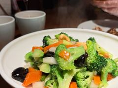 -波螺油子青岛本帮菜(银座店)