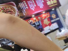-魔都三兄弟酸辣粉·蘸卤炸串(虹桥万科店)