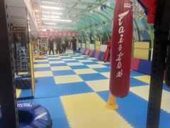 -奥力健身游泳俱乐部(华悦店)