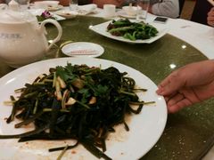 -黄埔华苑酒家(黄埔店)