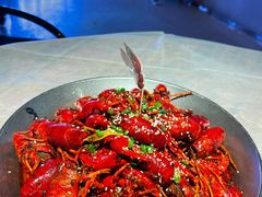 -巴厘龙虾·榜首油焖大虾(音乐学院·沿江酒馆店)