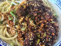 炸酱面-云峰金顶兰州牛肉面(雄越店)