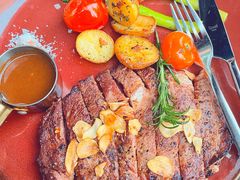 -BROWNSTONE布朗石西班牙餐厅(富城店)