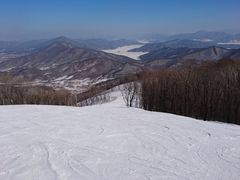 -中旅松花湖滑雪场