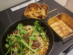 -尚足影院式足疗·住宿·美食(解放碑店)