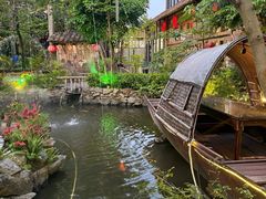 -花溪雨·森林餐厅(石基店)