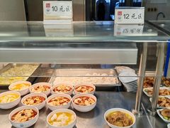 -同济大学本部学苑饮食广场
