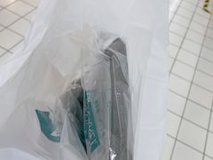 -福奈特洗衣·洗鞋·奢侈品护理(百联中环店)