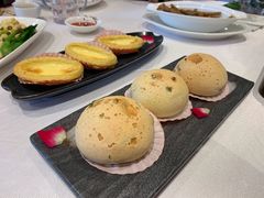 -景月阁空中食府(希尔顿酒店)