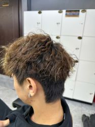 -藤野造型烫发染发