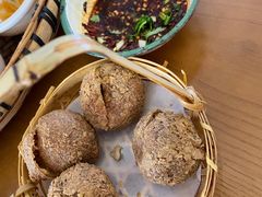 -包整·丝娃娃(一览甲秀楼风景店)