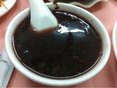 老板娘送的血糯米粥，好甜-春餐厅