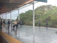 -岳阳东站