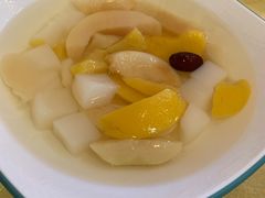 -鑫渔港海鲜本地菜·山海关浑锅(东戴河店)